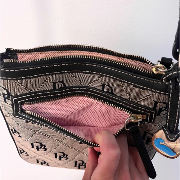 Dooney & Bourke Printed Fabric Crossbody - Picture 4 of 7